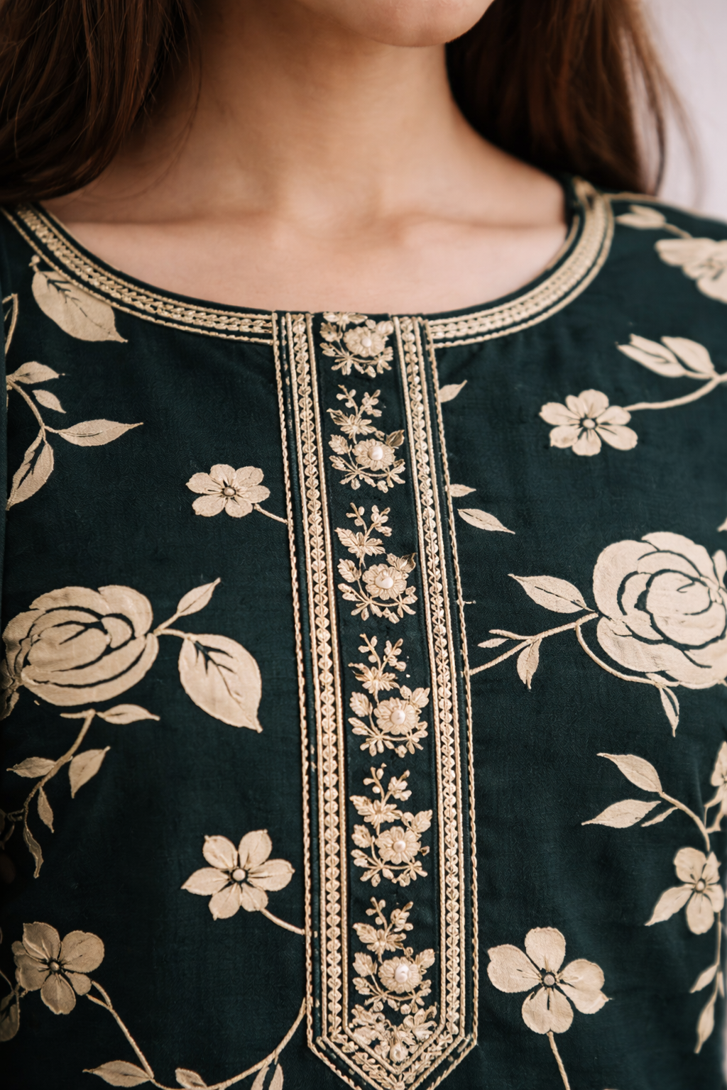 Women Deep Green Floral Printed Kurta Set with Dupatta