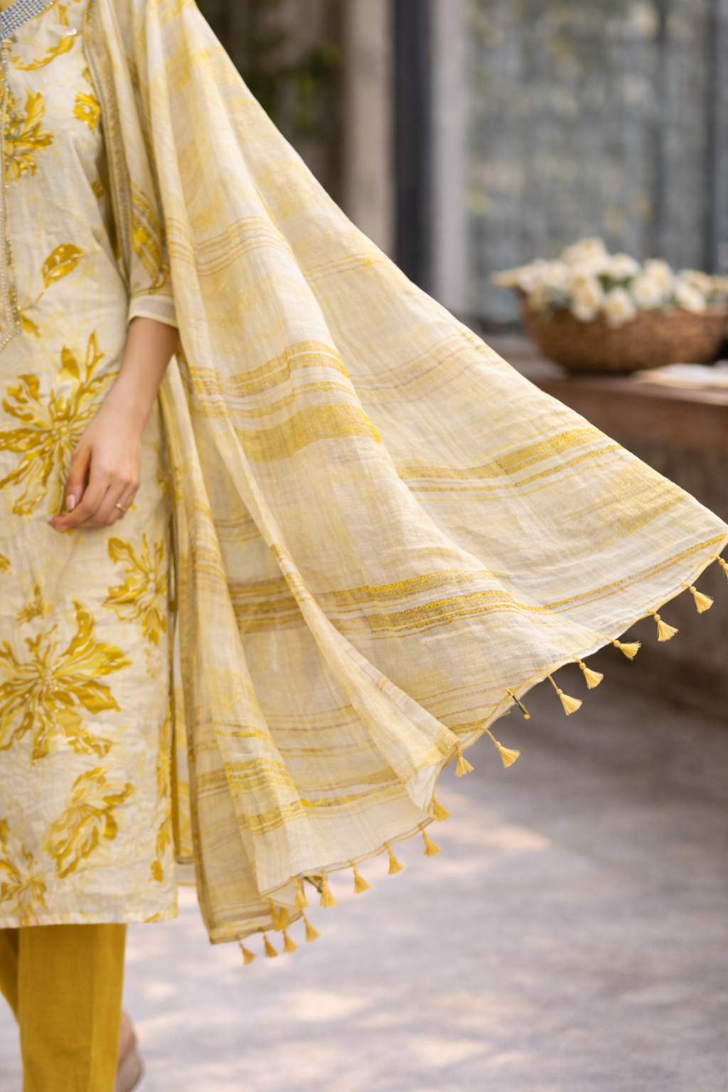 Women Yellow Floral Printed Kurta Set with Dupatta